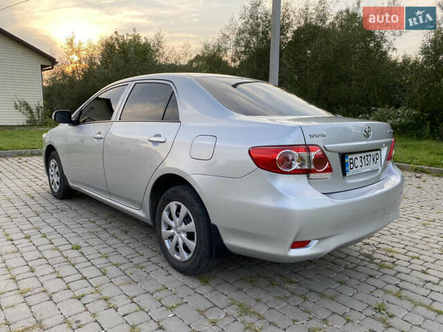 Серый Тойота Королла, объемом двигателя 1.33 л и пробегом 229 тыс. км за 6900 $, фото 7 на Automoto.ua