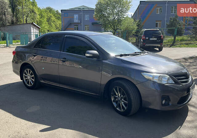 Сірий Тойота Королла, об'ємом двигуна 1.6 л та пробігом 240 тис. км за 9200 $, фото 42 на Automoto.ua