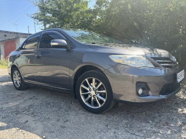 Серый Тойота Королла, объемом двигателя 1.6 л и пробегом 240 тыс. км за 9200 $, фото 7 на Automoto.ua