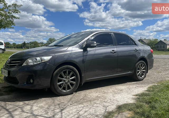 Сірий Тойота Королла, об'ємом двигуна 1.6 л та пробігом 240 тис. км за 9200 $, фото 41 на Automoto.ua