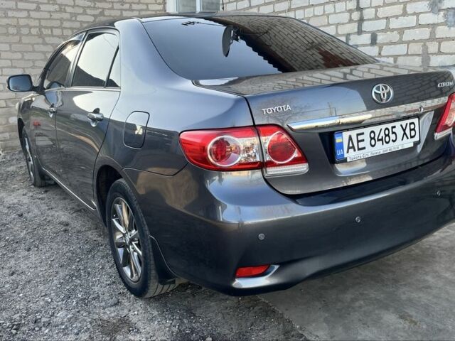 Серый Тойота Королла, объемом двигателя 1.6 л и пробегом 240 тыс. км за 9200 $, фото 12 на Automoto.ua