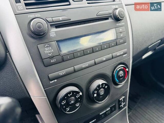 Серый Тойота Королла, объемом двигателя 1.33 л и пробегом 270 тыс. км за 5300 $, фото 29 на Automoto.ua