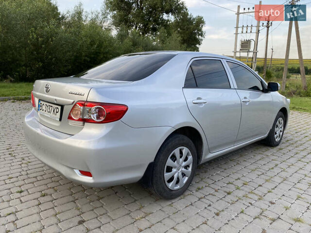 Серый Тойота Королла, объемом двигателя 1.33 л и пробегом 229 тыс. км за 6900 $, фото 12 на Automoto.ua
