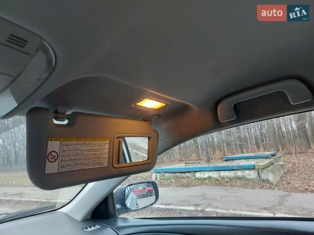 Серый Тойота Королла, объемом двигателя 1.4 л и пробегом 178 тыс. км за 9200 $, фото 15 на Automoto.ua