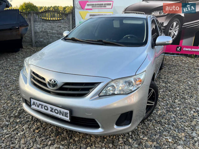 Серый Тойота Королла, объемом двигателя 1.3 л и пробегом 200 тыс. км за 6299 $, фото 2 на Automoto.ua