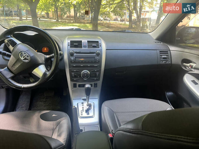 Сірий Тойота Королла, об'ємом двигуна 1.6 л та пробігом 240 тис. км за 9200 $, фото 37 на Automoto.ua