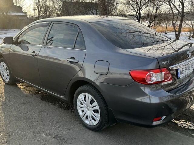 Серый Тойота Королла, объемом двигателя 1.6 л и пробегом 240 тыс. км за 9200 $, фото 16 на Automoto.ua