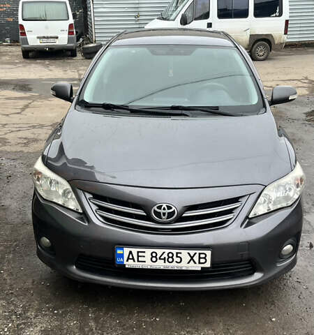 Сірий Тойота Королла, об'ємом двигуна 1.6 л та пробігом 240 тис. км за 9200 $, фото 18 на Automoto.ua