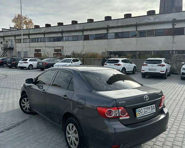 Серый Тойота Королла, объемом двигателя 1.34 л и пробегом 290 тыс. км за 5350 $, фото 7 на Automoto.ua