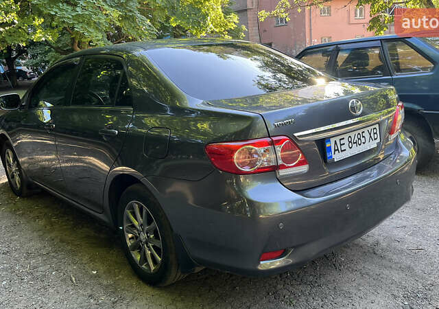 Сірий Тойота Королла, об'ємом двигуна 1.6 л та пробігом 240 тис. км за 9200 $, фото 40 на Automoto.ua