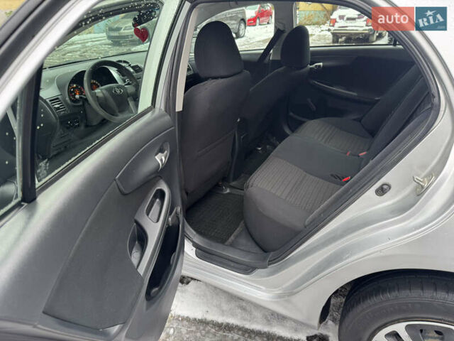 Серый Тойота Королла, объемом двигателя 1.33 л и пробегом 297 тыс. км за 5800 $, фото 14 на Automoto.ua