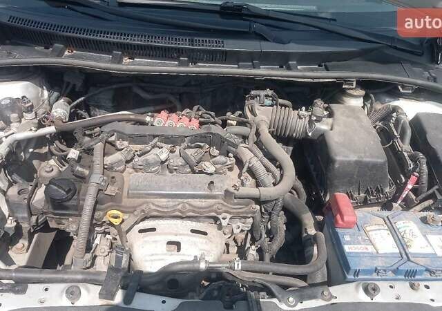 Серый Тойота Королла, объемом двигателя 1.33 л и пробегом 240 тыс. км за 5999 $, фото 6 на Automoto.ua