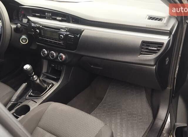 Серый Тойота Королла, объемом двигателя 1.6 л и пробегом 260 тыс. км за 7190 $, фото 22 на Automoto.ua