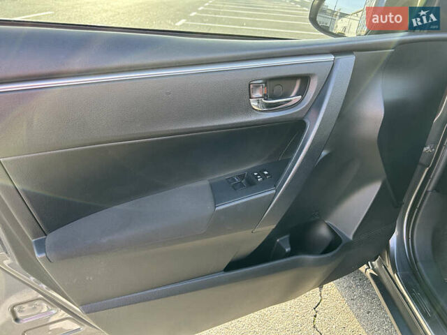 Серый Тойота Королла, объемом двигателя 1.4 л и пробегом 121 тыс. км за 13000 $, фото 8 на Automoto.ua
