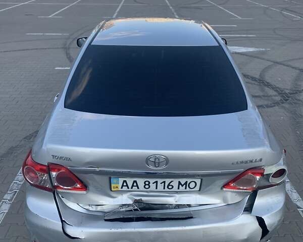 Серый Тойота Королла, объемом двигателя 1.6 л и пробегом 183 тыс. км за 8999 $, фото 6 на Automoto.ua