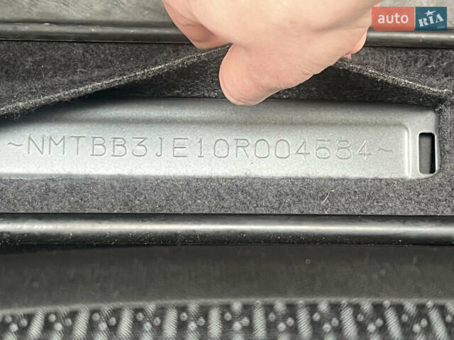 Серый Тойота Королла, объемом двигателя 1.6 л и пробегом 121 тыс. км за 12500 $, фото 14 на Automoto.ua