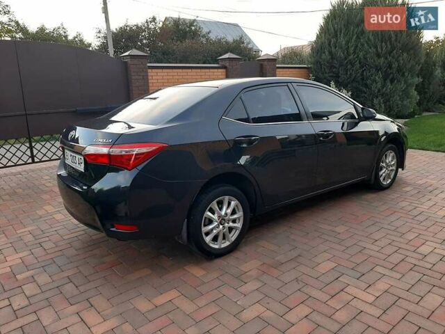 Серый Тойота Королла, объемом двигателя 1.6 л и пробегом 137 тыс. км за 10900 $, фото 2 на Automoto.ua