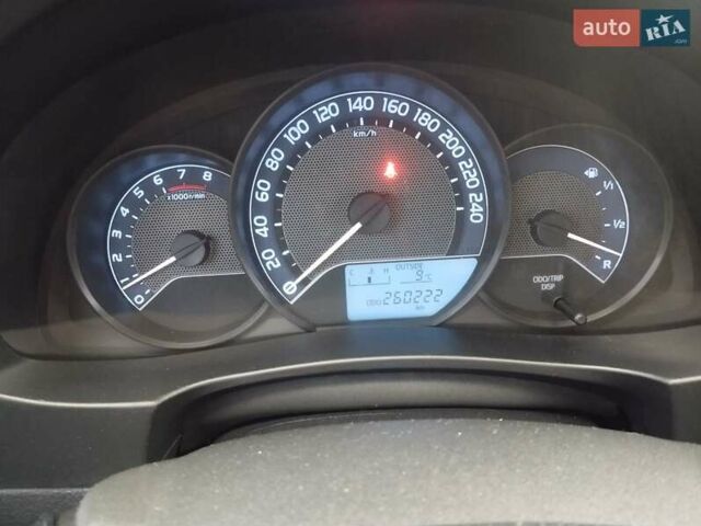 Сірий Тойота Королла, об'ємом двигуна 1.6 л та пробігом 260 тис. км за 7390 $, фото 19 на Automoto.ua