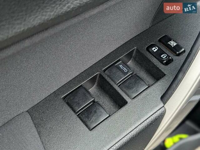 Серый Тойота Королла, объемом двигателя 1.6 л и пробегом 142 тыс. км за 12000 $, фото 15 на Automoto.ua