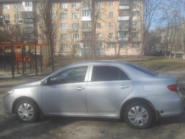 Серый Тойота Королла, объемом двигателя 1.4 л и пробегом 340 тыс. км за 7000 $, фото 1 на Automoto.ua