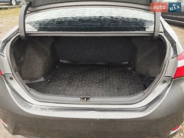 Серый Тойота Королла, объемом двигателя 1.6 л и пробегом 260 тыс. км за 7190 $, фото 18 на Automoto.ua