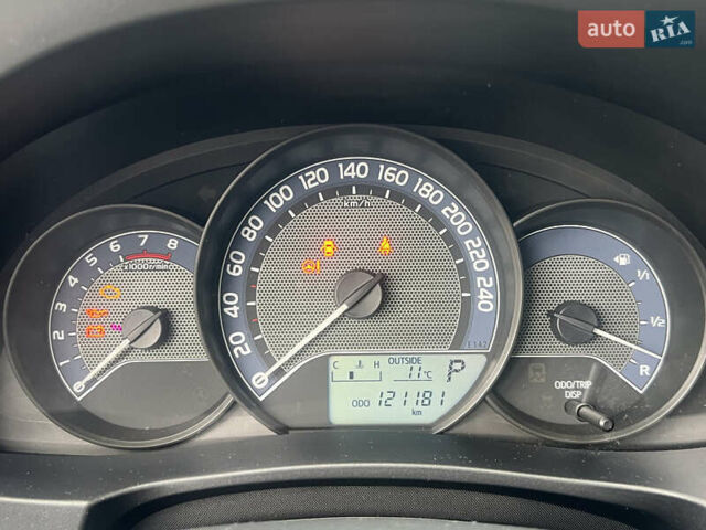 Серый Тойота Королла, объемом двигателя 1.6 л и пробегом 121 тыс. км за 12500 $, фото 12 на Automoto.ua