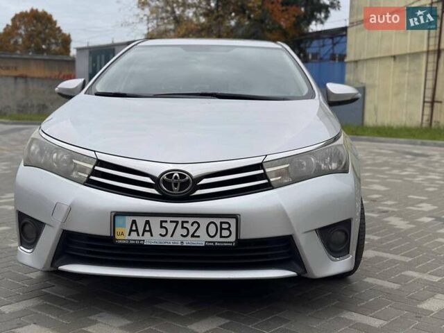 Серый Тойота Королла, объемом двигателя 1.33 л и пробегом 180 тыс. км за 9900 $, фото 18 на Automoto.ua