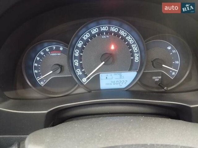 Серый Тойота Королла, объемом двигателя 1.6 л и пробегом 260 тыс. км за 7190 $, фото 17 на Automoto.ua