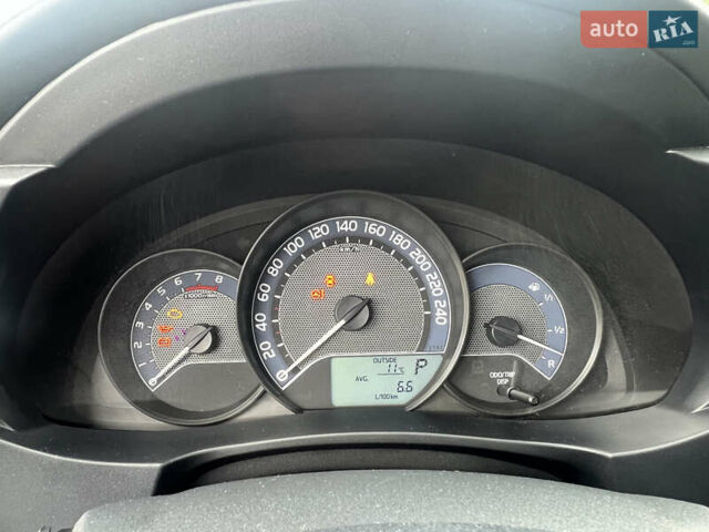 Серый Тойота Королла, объемом двигателя 1.6 л и пробегом 121 тыс. км за 12500 $, фото 13 на Automoto.ua