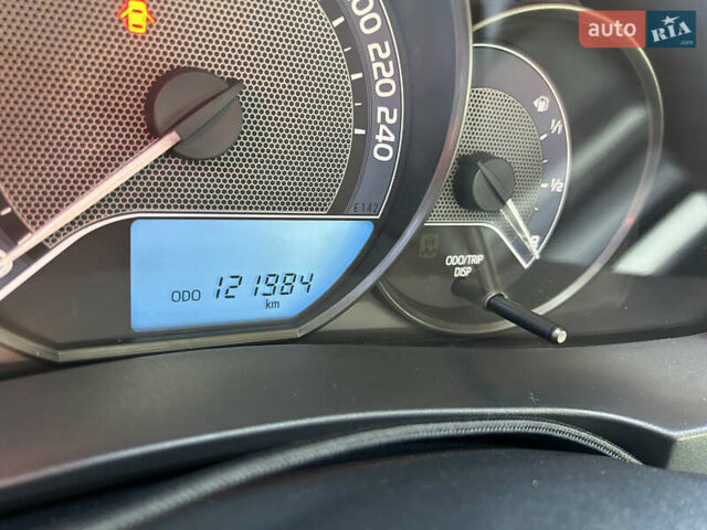 Серый Тойота Королла, объемом двигателя 1.4 л и пробегом 121 тыс. км за 13000 $, фото 11 на Automoto.ua