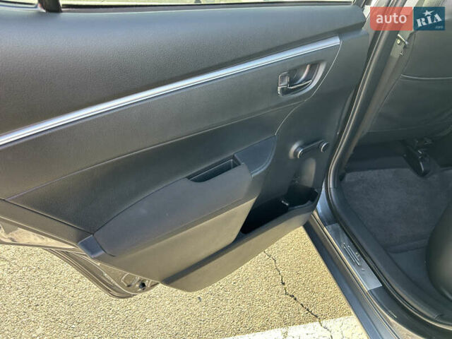 Серый Тойота Королла, объемом двигателя 1.4 л и пробегом 121 тыс. км за 13000 $, фото 14 на Automoto.ua