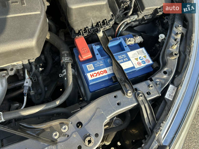 Серый Тойота Королла, объемом двигателя 1.4 л и пробегом 121 тыс. км за 13000 $, фото 13 на Automoto.ua