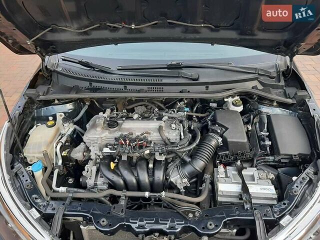 Сірий Тойота Королла, об'ємом двигуна 1.6 л та пробігом 137 тис. км за 10900 $, фото 18 на Automoto.ua