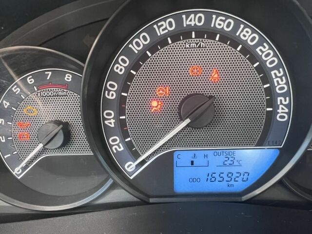 Серый Тойота Королла, объемом двигателя 1.3 л и пробегом 167 тыс. км за 9000 $, фото 15 на Automoto.ua