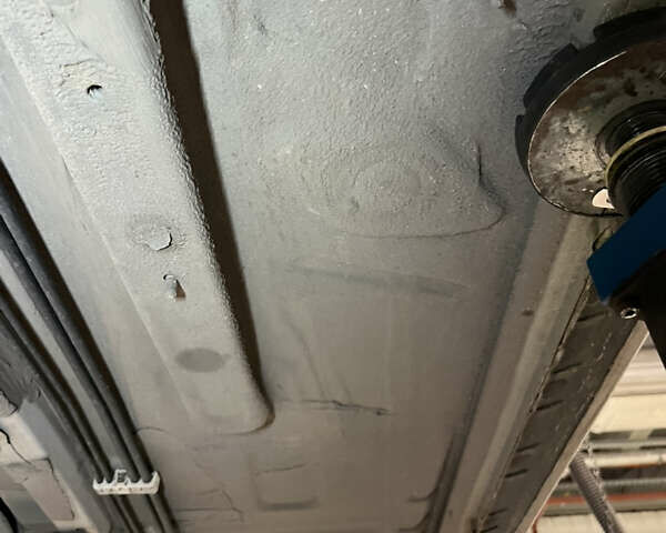 Серый Тойота Королла, объемом двигателя 1.3 л и пробегом 270 тыс. км за 7800 $, фото 16 на Automoto.ua