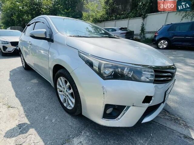 Серый Тойота Королла, объемом двигателя 1.6 л и пробегом 159 тыс. км за 10950 $, фото 1 на Automoto.ua
