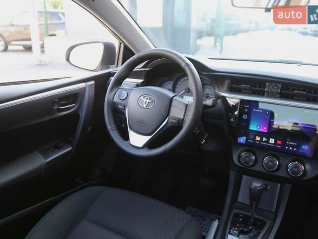 Серый Тойота Королла, объемом двигателя 1.6 л и пробегом 233 тыс. км за 12500 $, фото 12 на Automoto.ua