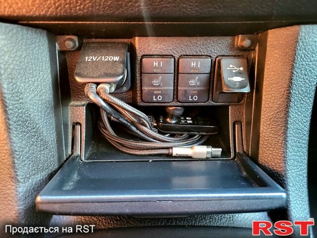 Сірий Тойота Королла, об'ємом двигуна 1.6 л та пробігом 180 тис. км за 11000 $, фото 1 на Automoto.ua