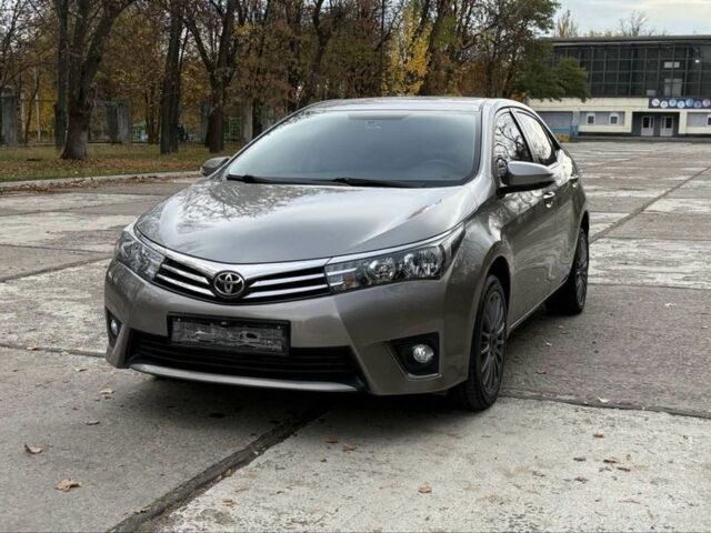 Серый Тойота Королла, объемом двигателя 1.6 л и пробегом 89 тыс. км за 12300 $, фото 1 на Automoto.ua