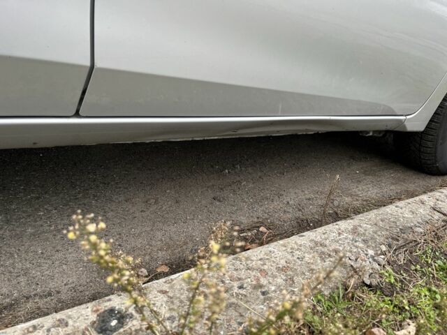 Серый Тойота Королла, объемом двигателя 1.3 л и пробегом 269 тыс. км за 7800 $, фото 10 на Automoto.ua