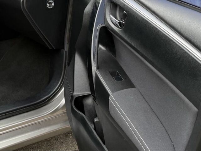 Серый Тойота Королла, объемом двигателя 1.6 л и пробегом 89 тыс. км за 12300 $, фото 20 на Automoto.ua