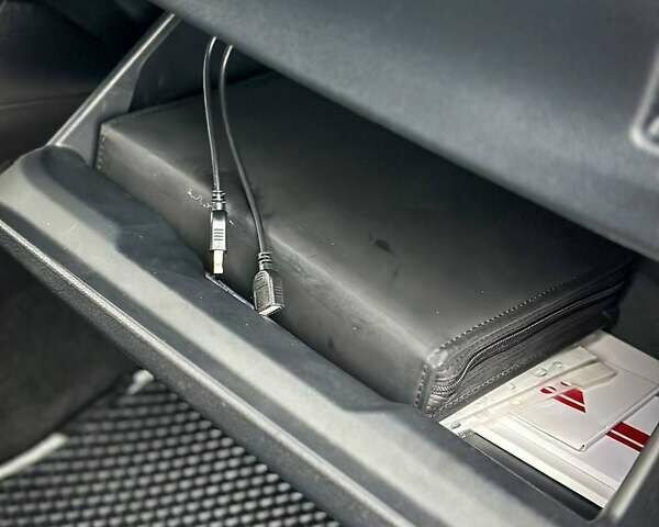 Серый Тойота Королла, объемом двигателя 1.6 л и пробегом 165 тыс. км за 11400 $, фото 40 на Automoto.ua