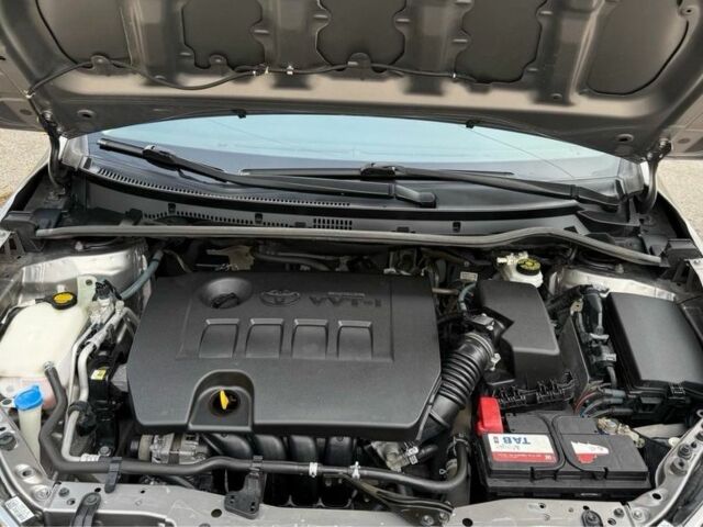 Серый Тойота Королла, объемом двигателя 1.6 л и пробегом 89 тыс. км за 12300 $, фото 23 на Automoto.ua