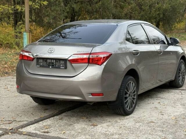 Серый Тойота Королла, объемом двигателя 1.6 л и пробегом 89 тыс. км за 12300 $, фото 7 на Automoto.ua