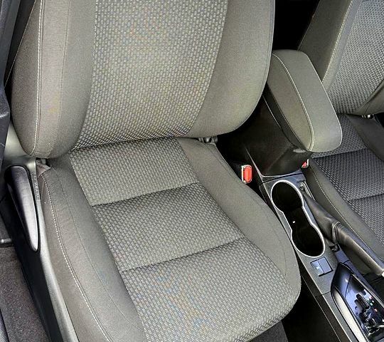 Серый Тойота Королла, объемом двигателя 1.6 л и пробегом 89 тыс. км за 12300 $, фото 6 на Automoto.ua