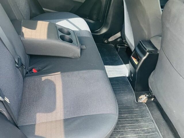 Сірий Тойота Королла, об'ємом двигуна 1.6 л та пробігом 159 тис. км за 10950 $, фото 12 на Automoto.ua