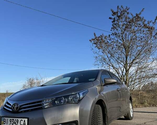 Серый Тойота Королла, объемом двигателя 1.6 л и пробегом 94 тыс. км за 14500 $, фото 4 на Automoto.ua