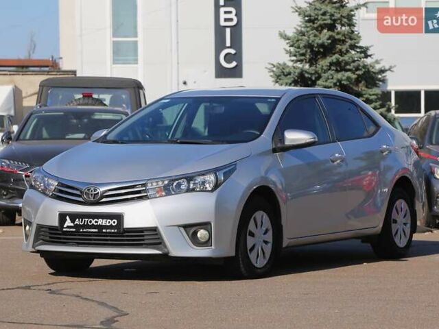 Серый Тойота Королла, объемом двигателя 1.6 л и пробегом 233 тыс. км за 12500 $, фото 2 на Automoto.ua