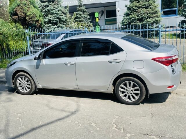 Сірий Тойота Королла, об'ємом двигуна 1.6 л та пробігом 159 тис. км за 10950 $, фото 8 на Automoto.ua