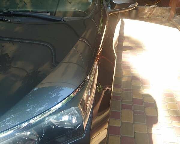 Серый Тойота Королла, объемом двигателя 1.33 л и пробегом 107 тыс. км за 11200 $, фото 2 на Automoto.ua